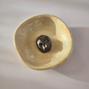 ceramic trinket dish handmade ring holder gothic key tray stoneware altar plate skull pottery jewelry storage alternative homeware Metal Shino