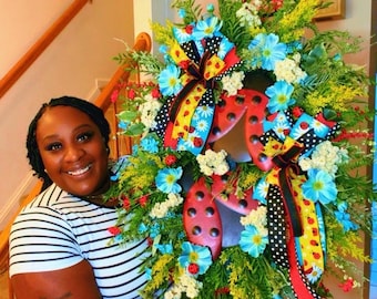 Ladybug Spring Wreath for Front Door, Summer Floral Wreath, Bright Blue Daisy Ladybug Decor, Whimsical Outdoor Door Hanger