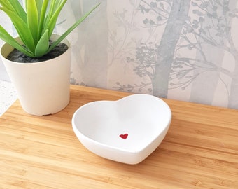 Jewellery heart dish | Concrete heart dish | jewellery tray | gifts for girlfriend