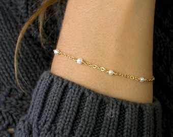 Custom Birthstone Bracelet, Thin Gold Chain Bracelet, Delicate Gemstone Bracelet, Boho Bracelet, Beaded Bracelet, LEILAjewelryshop