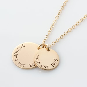 Grandma Necklace, Mother Daughter Necklace, Pregnancy Announcement Necklace, Nana Gift, Mom Necklace, Mom Est, Christmas Gift for Grandma