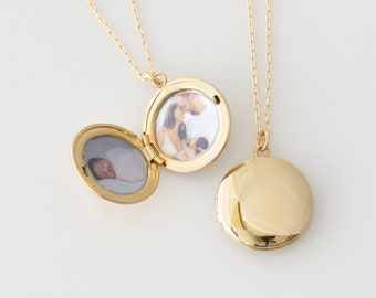 Photo Locket Necklace, Personalized Circle Locket With Your Photo, Locket Necklace with Photos, Keepsake Necklace, Mother's Day Gift for Her