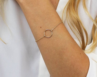 Karma Circle Bracelet, Dainty Open Circle Bracelet, Hammered Eternity Bracelet, 14k Gold Fill, Sterling Silver, LEILAjewelryshop, B200