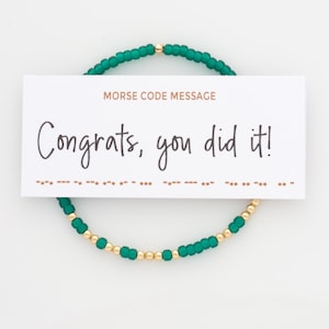 Cadeaux pour diplômés, promotion 2025 pour elle, diplôme d'études secondaires, bracelet en perles Morse Félicitations