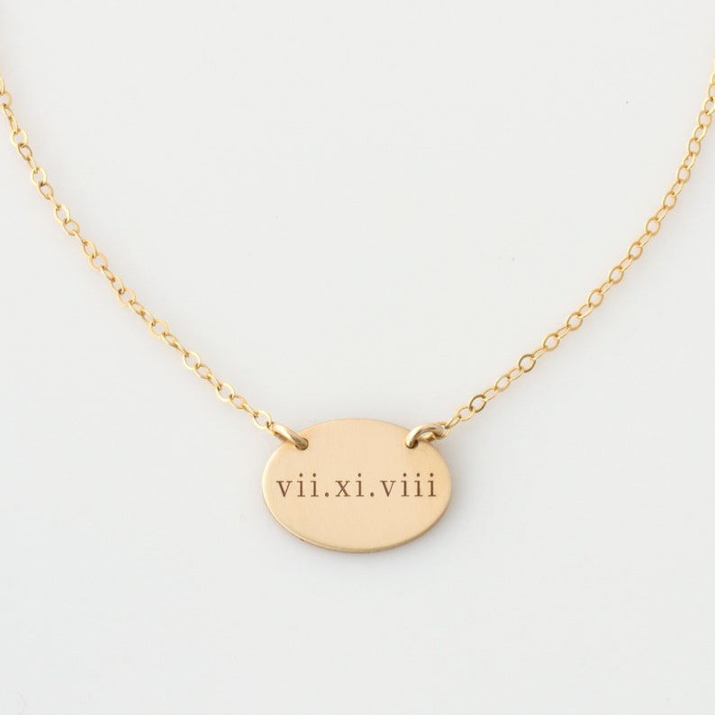 Personalized Oval Necklace, Oval Coin Necklace, Minimalist Layering Necklace, Oval Disc Name Necklace Gift for Mom, Gift for Wife, Gold image 9