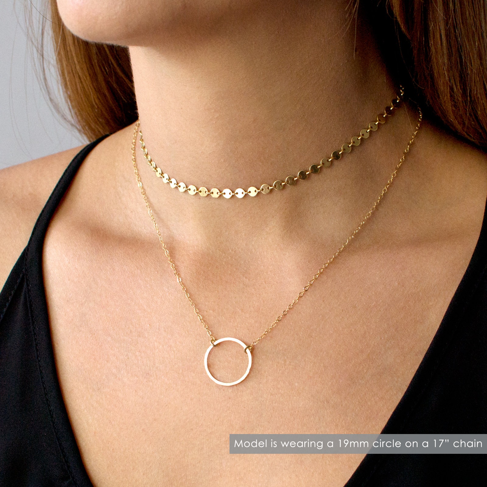 Hammered gold circle best sale necklace