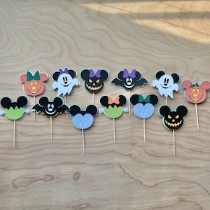 Halloween Mickey, Haunted Mansion Party, Halloween Cupcake Toppers, Disney Halloween, Mickey Mouse Cupcake Toppers, Cupcake Toppers