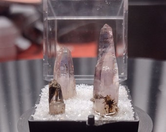 SW Washington Amethyst Thumbnail Display