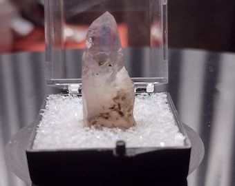 SW Washington Amethyst Thumbnail Display