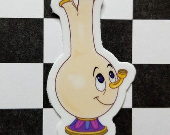 チップ・ザ・エンチャンテッド・ボング - ビニール製ウィードステッカー - アニメフラワーマリファナデカールカンナビスアート - ファンタジーポットプリンセス漫画ストーナーギフト