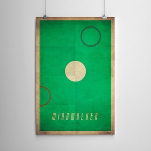 Puede incluir: Un póster verde con el texto "WINDWALKER" y "monk" en blanco. Hay tres círculos en el póster: un círculo blanco grande, un círculo verde más pequeño y un círculo marrón más pequeño.