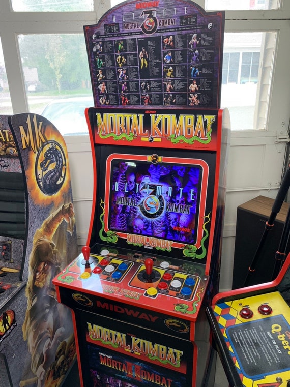 Ultimate Mortal Kombat 3 Arcade Game