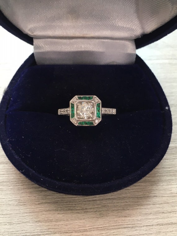 Emerald and diamond ring - image 1