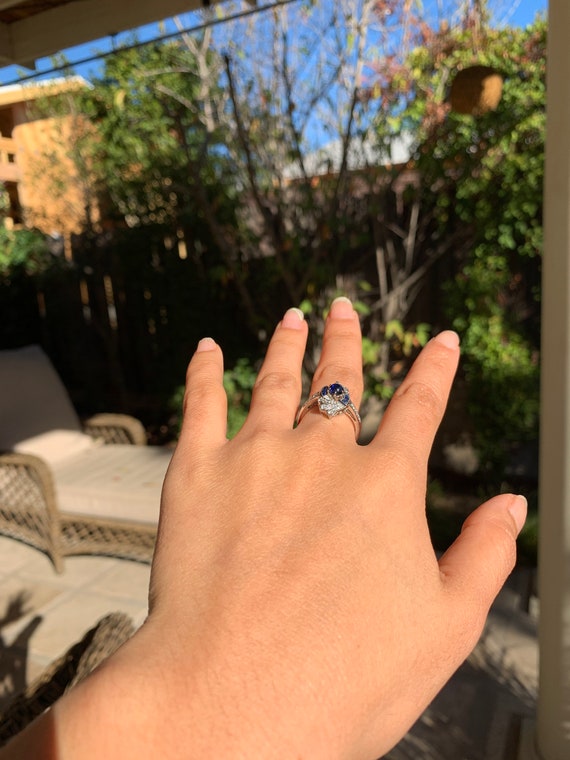 Art Deco Sapphire and Diamond Ring - image 9