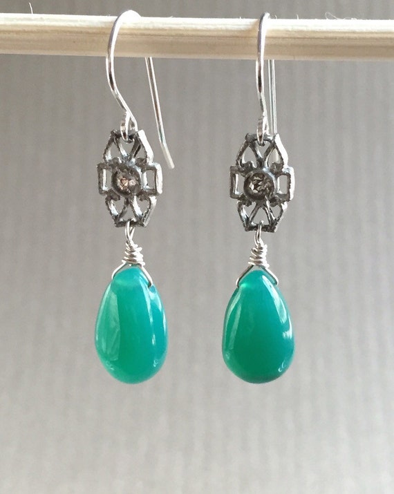 Items similar to Gorgeous Art Deco Filigree with Green Chrysoprase ...