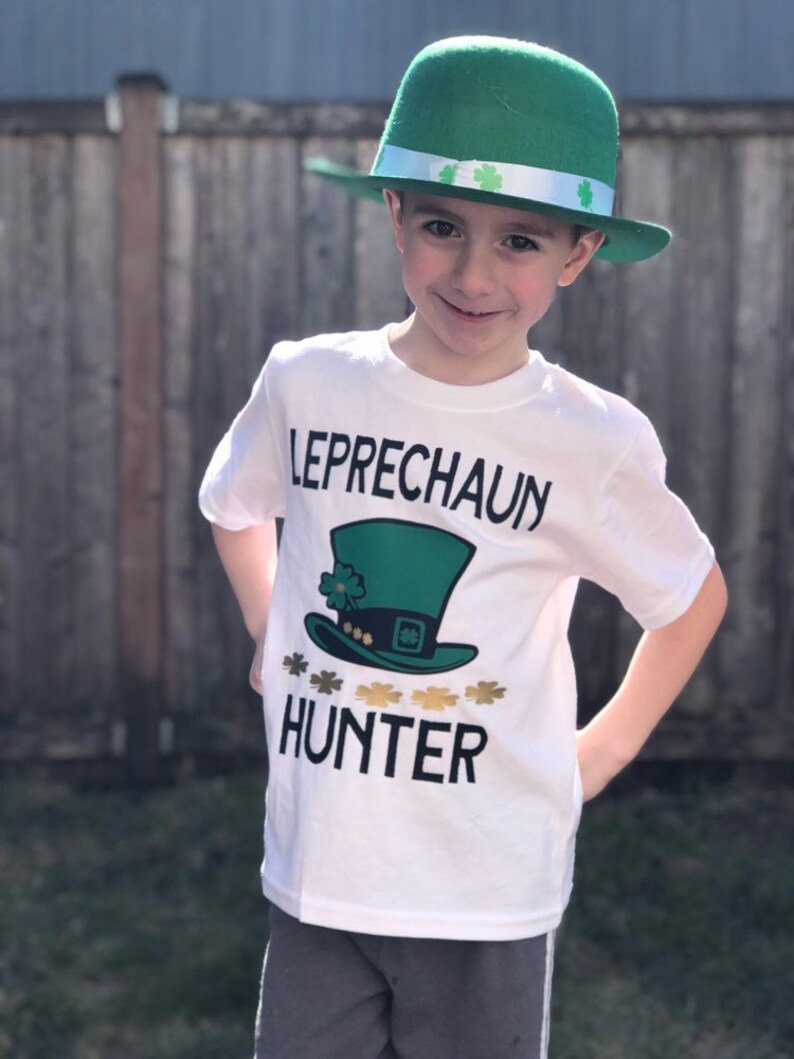 Patrick/'s Day bodysuit Toddler T-Shirt Leprechaun Trap St Shamrock 4 Leaf Clover Leprechaun Hunter Luck of the Irish baby clothing
