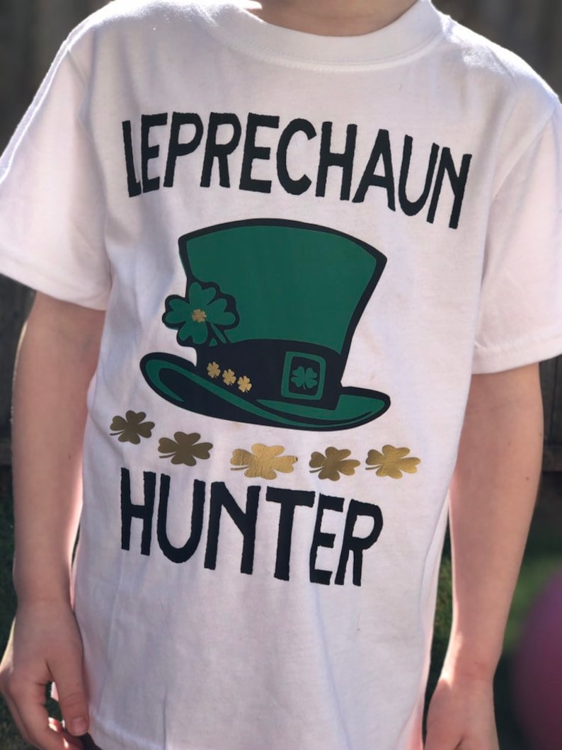 Patrick/'s Day bodysuit Toddler T-Shirt Leprechaun Trap St Shamrock 4 Leaf Clover Leprechaun Hunter Luck of the Irish baby clothing