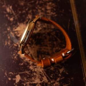 Reloj masónico personalizado, reloj esqueleto hecho a mano con esfera de esmalte frío. Regalo único para hombres. Reloj simbólico de latón con detalles grabados. imagen 11