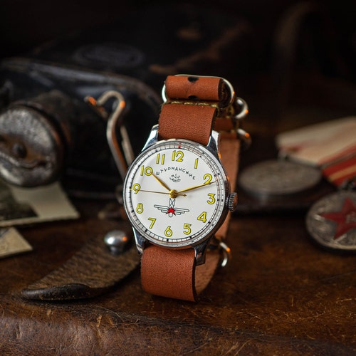 Rare 1950s shops Aviator , Soviet military, the air force SHTURMANSKIE Gagarin , Soviet wristwatch