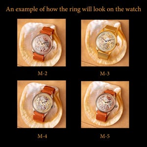 K&ouml;nnte beinhalten: Vier verschiedene Uhrenmodelle mit skelettierten Zifferbl&auml;ttern und verschiedenen Armb&auml;ndern. Die Uhren werden auf einer wei&szlig;en, perlmuttartigen Oberfl&auml;che pr&auml;sentiert. Der Text "M-2", "M-3", "M-4" und "M-5" wird unter jeder Uhr angezeigt.