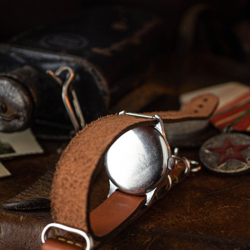 Rare 1950s shops Aviator , Soviet military, the air force SHTURMANSKIE Gagarin , Soviet wristwatch