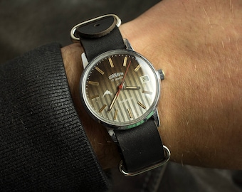 Vintage Wrist Watches CORNAVIN, Mechanical Men's Watches, 17