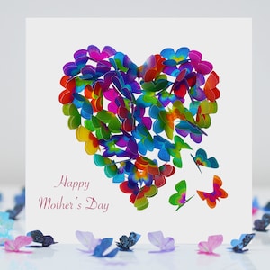 Carte de fête des mères, coeur papillon, papillons multicolores, pas en 3D