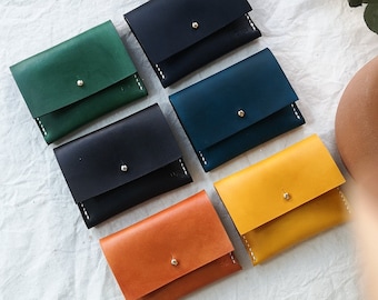 Handmade Leather Coin & Card Wallet: Personalized Compact Purse