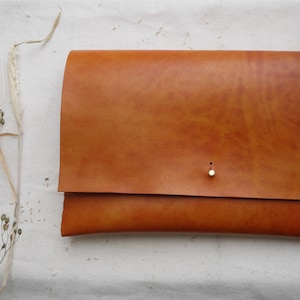 Tan Leather Large Interlocking Clutch Bag, Bridesmaid Clutch, Wedding Accessories.  Gifts for Her