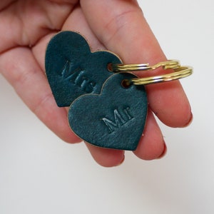 Porte-clés en cuir pour monsieur et madame - lot de deux - cadeau de mariage, cadeau de 3e anniversaire