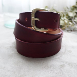 Strong Oxblood Leather Belt. 1 Inch Leather Belt.  Vegetable Tanned Leather Belt. Gift For Him. Gift For Her