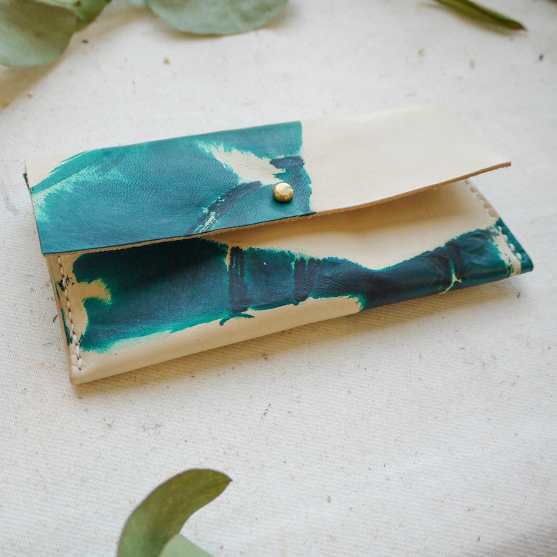 Teal Leather Tie Dye Purse, Leather Ladies Purse, Gift for her.  Coin Wallet