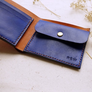 Portafoglio in pelle fatto a mano. Portafoglio uomo Slimline colore personalizzato. Pelle conciata al vegetale. Portacarte in pelle personalizzato.