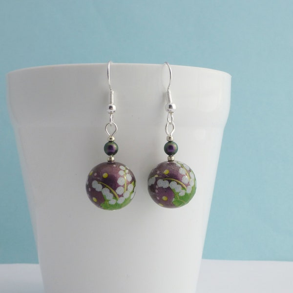 Boucles d’oreilles Purple Oriental Drop avec un design Lilly of the Valley, boucles d’oreilles élégantes Dangle, boucles d’oreilles Tensha Bead