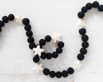 MIDNIGHT Felt Ball Garland – Halloween Decor, Star Garland, Felt Star, Pom Pom Garland, Black and White