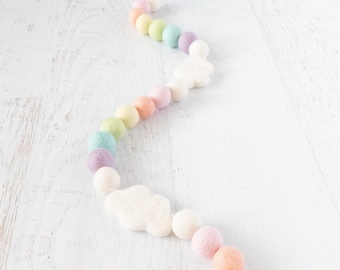 OVER THE RAINBOW Felt Ball Garland – Rainbow Garland, Pom Pom Garland, Nursery Garland, Photo Prop, Felt Cloud, Pastel Rainbow