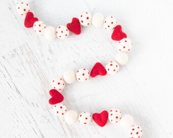 XOXO Felt Ball Garland - Valentine’s Day, Valentine Garland, Heart Garland, Holiday Garland, Felt Heart, Red, White