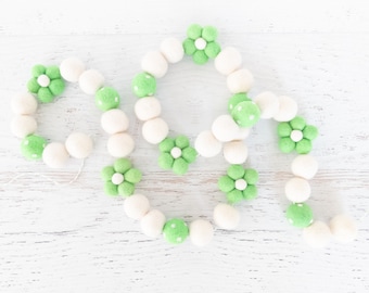 GREEN ACRES Felt Ball Garland - Green Felt Ball Flower Garland, Spring Garland, St Patrick's Day, Felt Flowers, Pom Pom Garland, Polka Dot