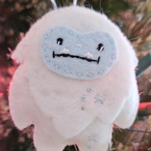 Yeti/Abominable Snowman Christmas Ornament