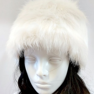 Winter ivory boyar fur hat, faux fur hat,Russian fur hat,Winter hat Cossack unisex fur hat, soft  faux fur hat, fleece lining, warm hat