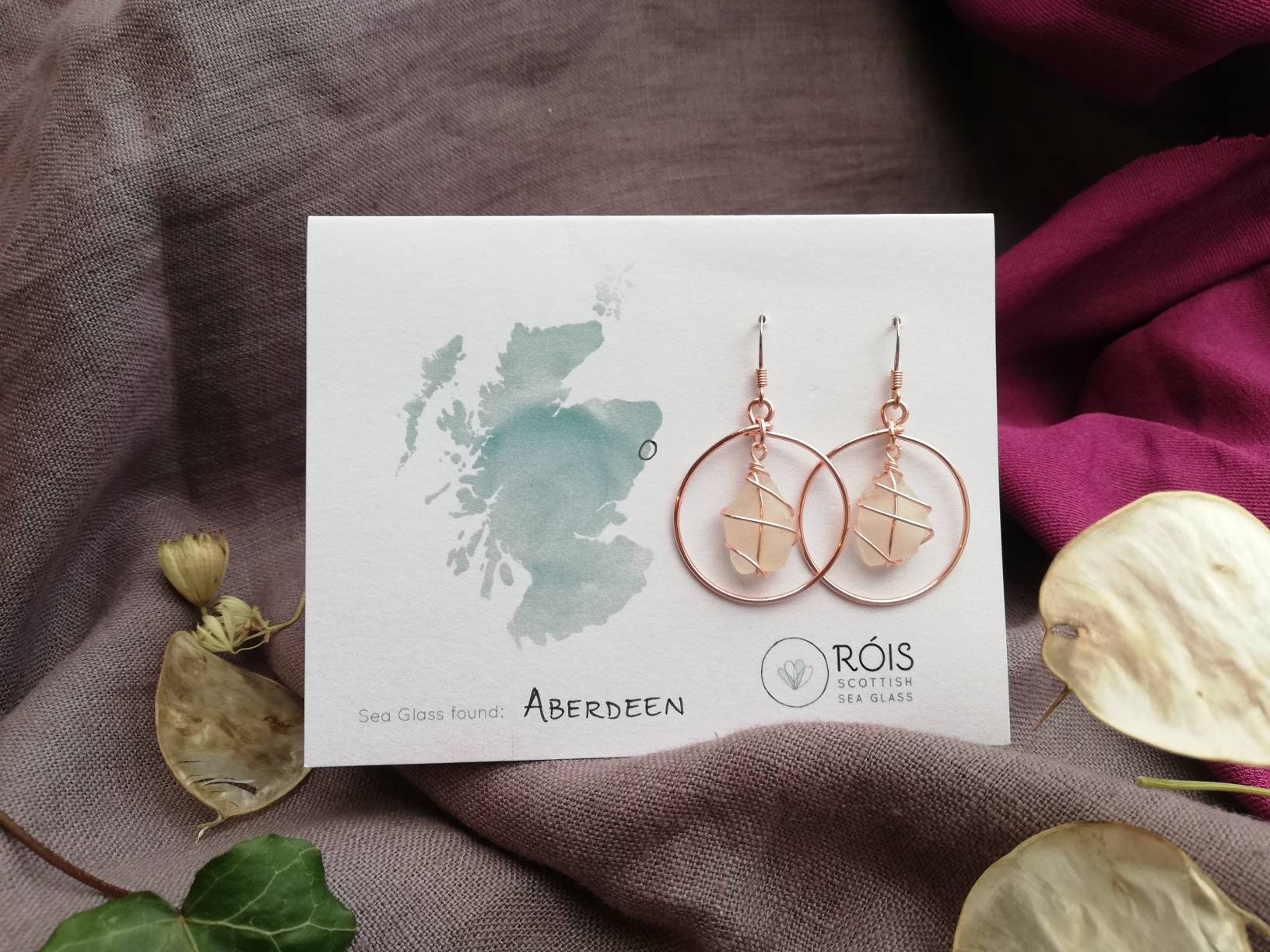 White Etsy Sea Rose - /small Gold Scottish UK / Glass Earrings Jewelry LOCATION Fife Sea Scottish Scotland Rois / / Glass Jewellery / Handmade CHOOSE