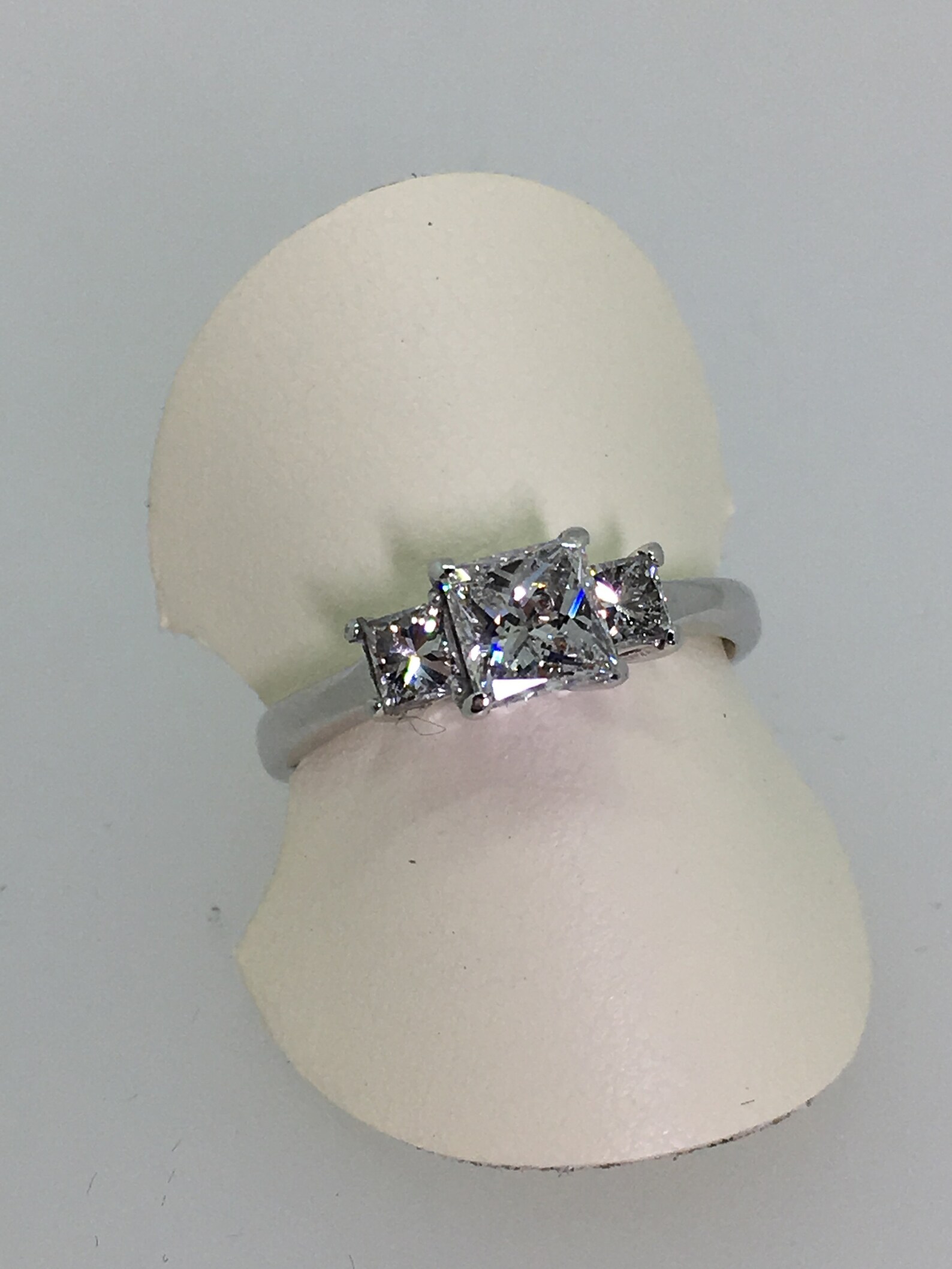 Three Stone Princess Cut Diamond Ring in 18K White Gold. Total Etsy