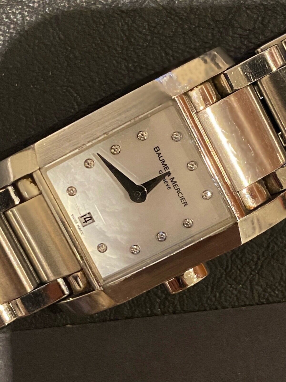 Baume and mercier watch with diamonds hotsell