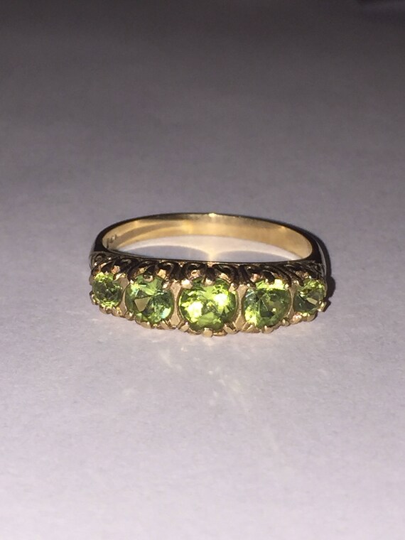 vintage peridot ring