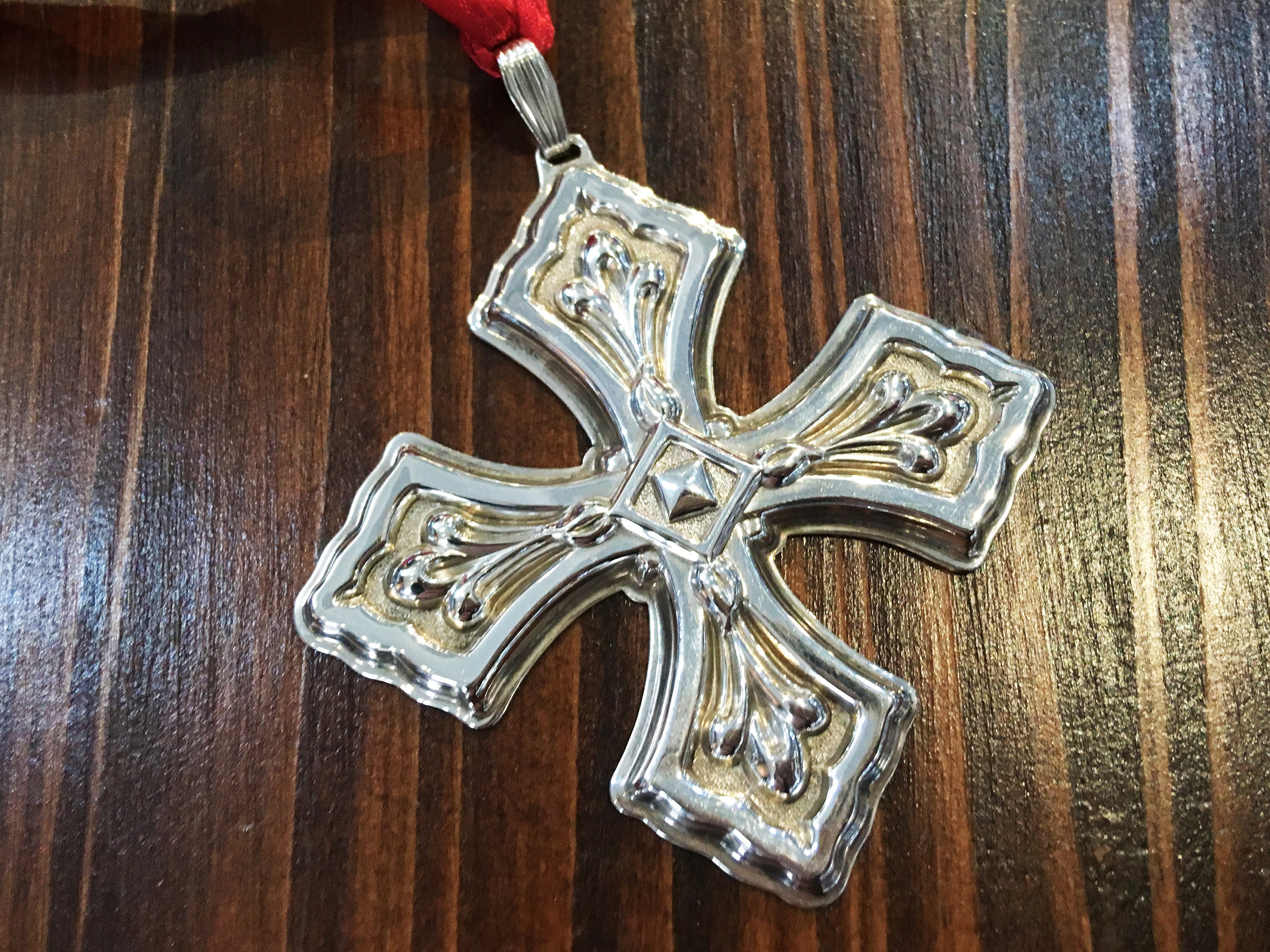 Sterling Silver Christmas Cross Ornament by Reed & Barton (1981)