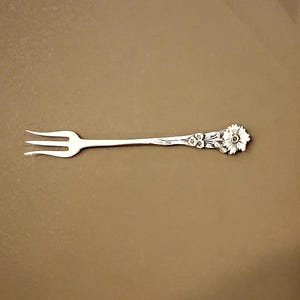 Harlequin by Reed & Barton Sterling Silver Olive/Pickle Fork