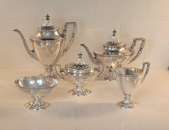 Renaissance by Wallace  5-piece Tea Set (Heavy) Sterling Silver