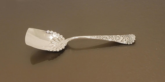Ornate Sterling Silver Sugar Shovel - Mono AKL