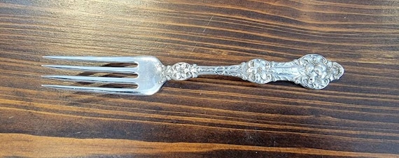 Old Orange Blossom by Alvin Sterling Silver Dinner Fork mono B