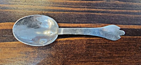 English Sterling Silver Trefid Baby Spoon circa 1739